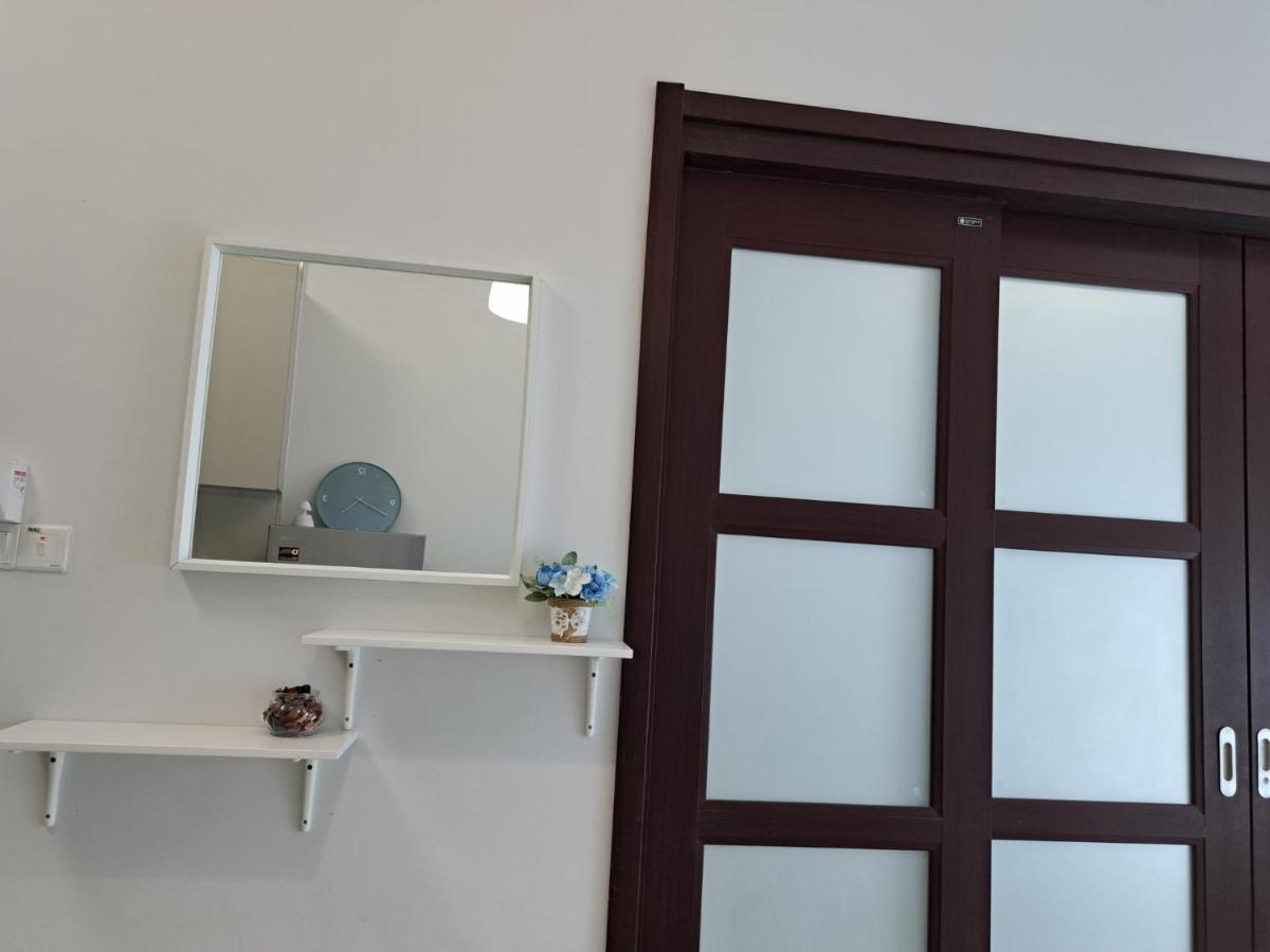 Cozy Home Country Garden At Dangabay Of Jb, Free Wifi And Streaming Johor Bahru Extérieur photo