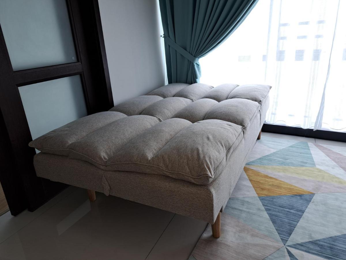 Cozy Home Country Garden At Dangabay Of Jb, Free Wifi And Streaming Johor Bahru Extérieur photo
