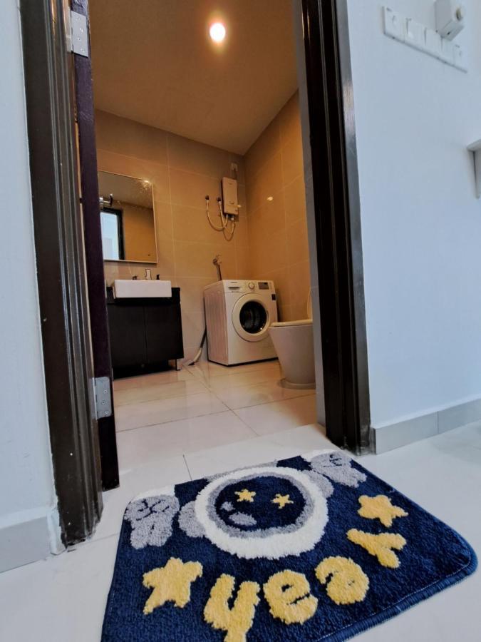 Cozy Home Country Garden At Dangabay Of Jb, Free Wifi And Streaming Johor Bahru Extérieur photo
