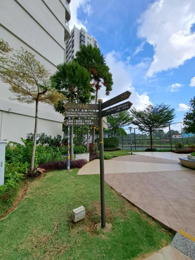 Cozy Home Country Garden At Dangabay Of Jb, Free Wifi And Streaming Johor Bahru Extérieur photo